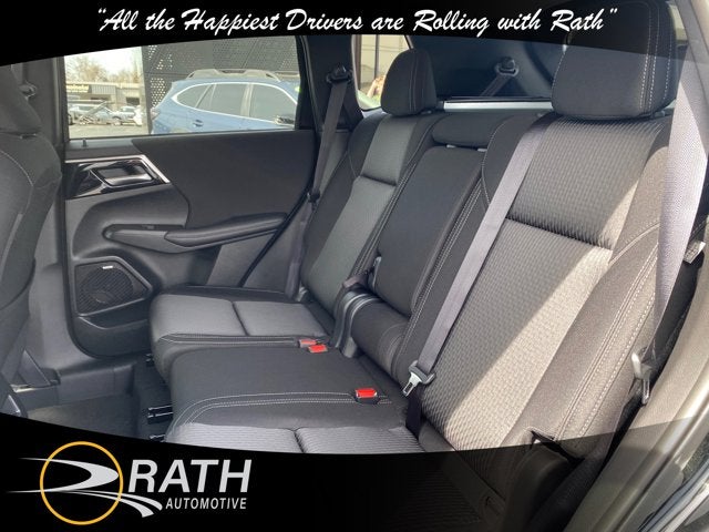 2026 Mitsubishi Outlander ES