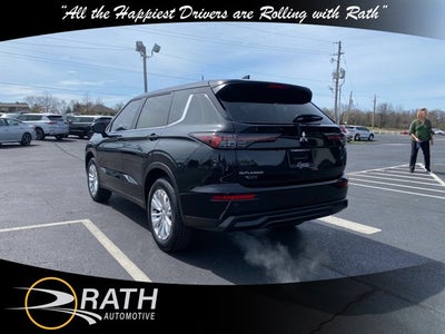 2026 Mitsubishi Outlander ES