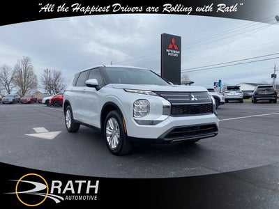 2026 Mitsubishi Outlander ES