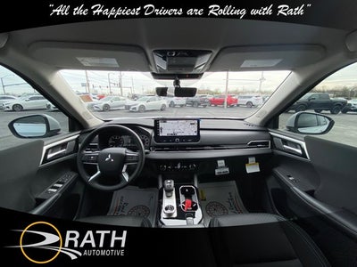 2026 Mitsubishi Outlander ES