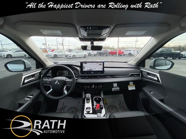 2026 Mitsubishi Outlander ES