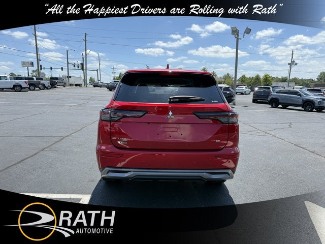 2025 Mitsubishi Outlander SE