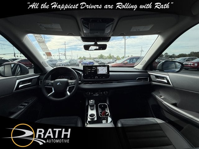 2025 Mitsubishi Outlander SE