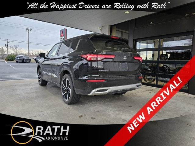 2024 Mitsubishi Outlander SE
