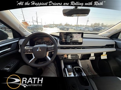 2025 Mitsubishi Outlander SE