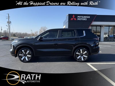 2025 Mitsubishi Outlander SE