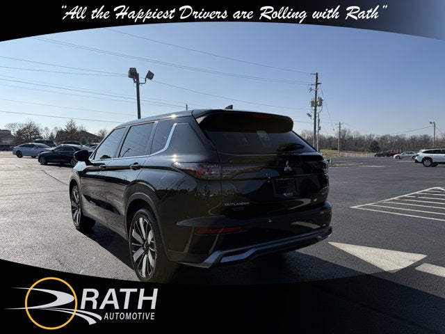 2025 Mitsubishi Outlander SE