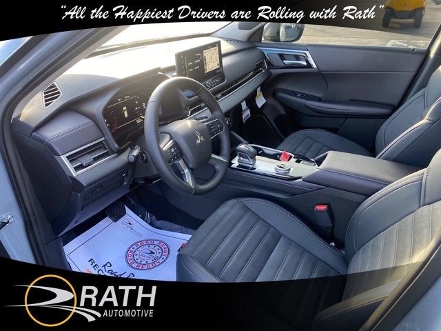 2025 Mitsubishi Outlander SE Tech Package