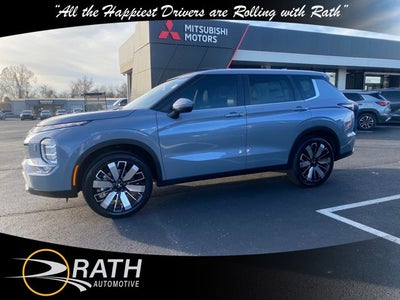 2025 Mitsubishi Outlander SE Tech Package