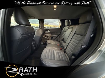 2025 Mitsubishi Outlander SE