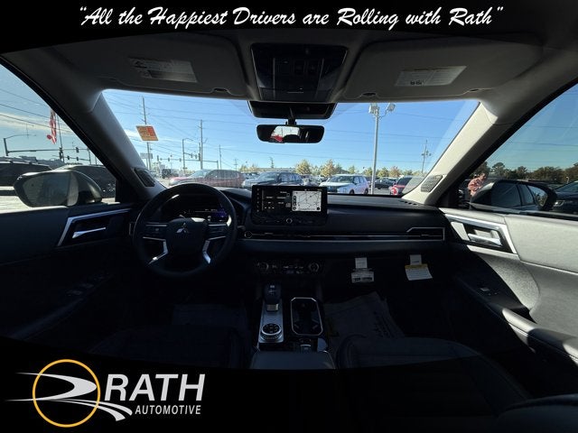 2025 Mitsubishi Outlander SE Tech Package