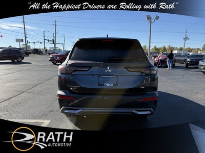 2025 Mitsubishi Outlander SE Tech Package