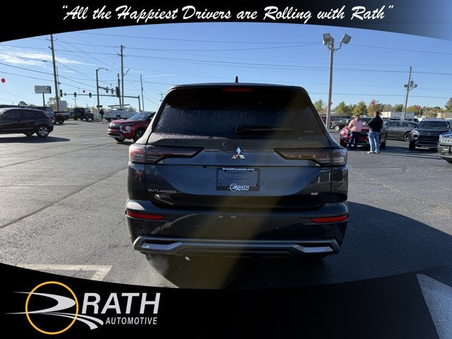 2025 Mitsubishi Outlander SE Tech Package