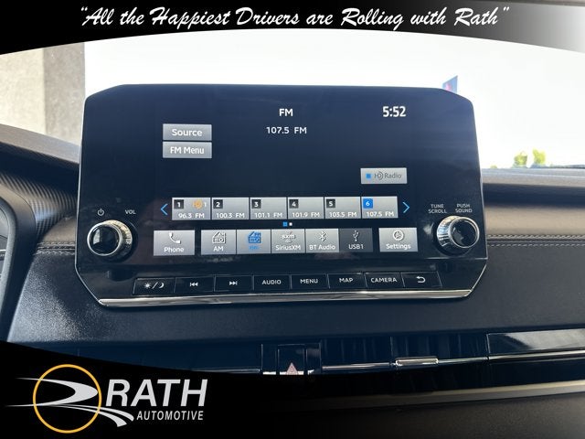 2024 Mitsubishi Outlander SE Black Edition w/Pano Roof