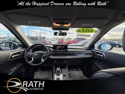 2024 Mitsubishi Outlander SE