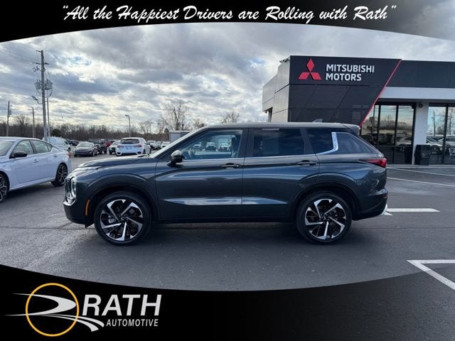 2024 Mitsubishi Outlander SE