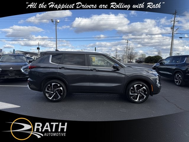 2024 Mitsubishi Outlander SE