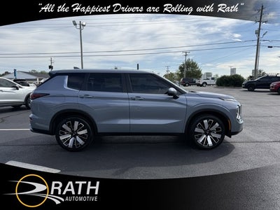 2025 Mitsubishi Outlander SE