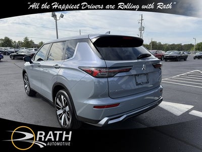 2025 Mitsubishi Outlander SE