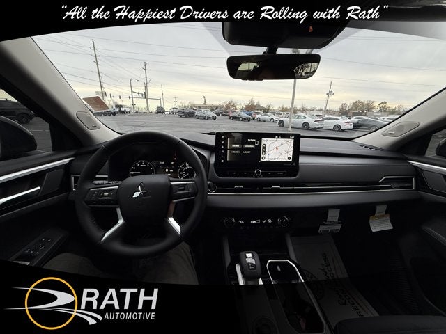 2025 Mitsubishi Outlander SE