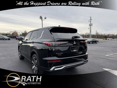 2025 Mitsubishi Outlander SE