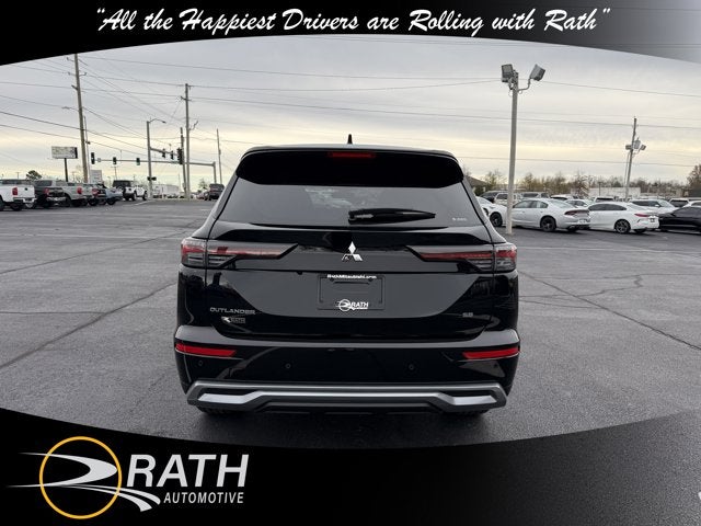 2025 Mitsubishi Outlander SE