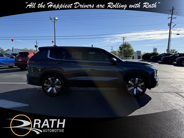 2025 Mitsubishi Outlander SE Tech Package