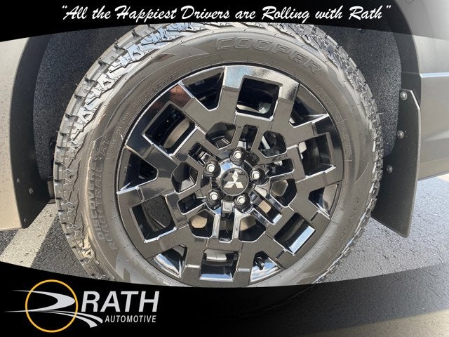 2026 Mitsubishi Outlander Trail Edition