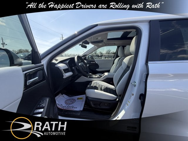 2026 Mitsubishi Outlander SE