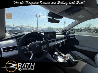 2026 Mitsubishi Outlander SE