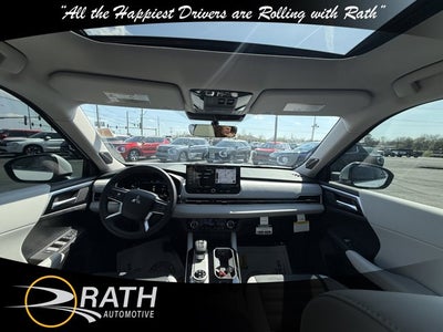 2026 Mitsubishi Outlander SE