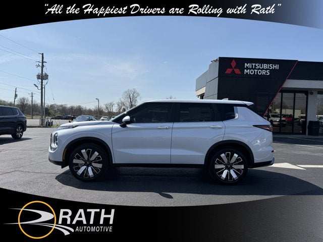 2026 Mitsubishi Outlander SE