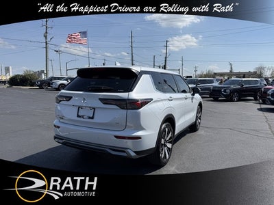 2026 Mitsubishi Outlander SE