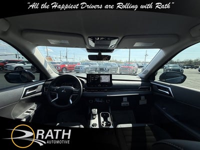 2026 Mitsubishi Outlander SE