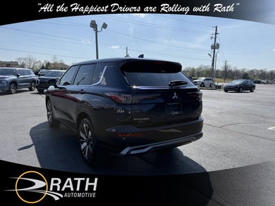 2026 Mitsubishi Outlander SE