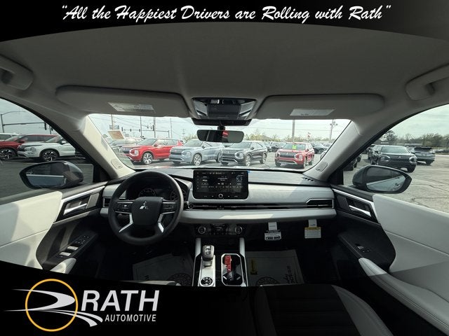 2026 Mitsubishi Outlander SE