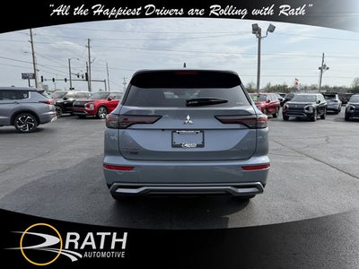 2026 Mitsubishi Outlander SE