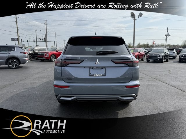 2026 Mitsubishi Outlander SE