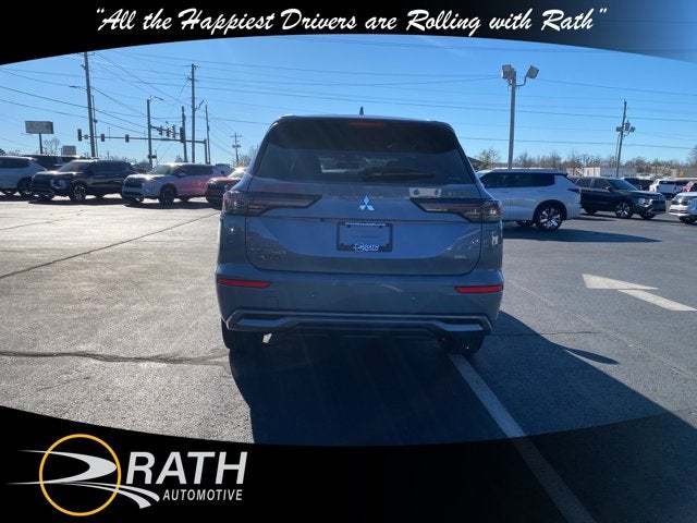 2025 Mitsubishi Outlander SEL