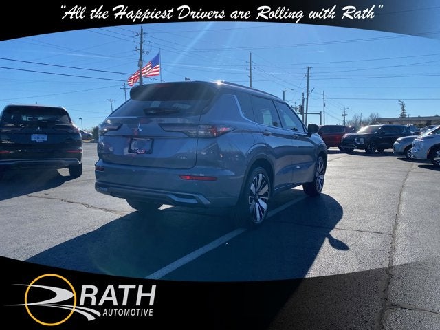 2025 Mitsubishi Outlander SEL