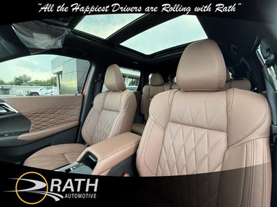 2025 Mitsubishi Outlander SEL Premium