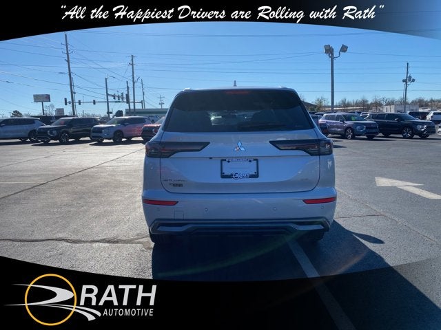 2025 Mitsubishi Outlander SEL