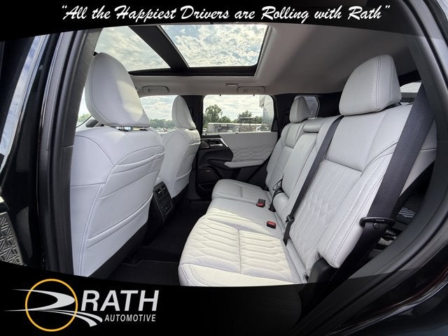 2025 Mitsubishi Outlander Platinum Edition