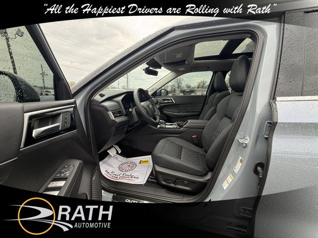 2026 Mitsubishi Outlander SEL