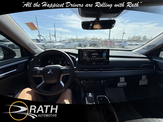 2026 Mitsubishi Outlander SEL