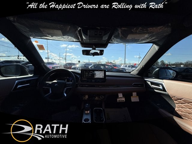 2026 Mitsubishi Outlander SEL