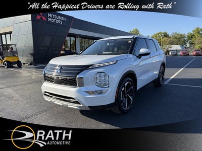 2025 Mitsubishi Outlander Plug-In Hybrid SE Tech Package