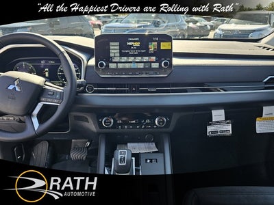 2025 Mitsubishi Outlander Plug-In Hybrid SE