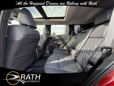 2025 Mitsubishi Outlander Plug-In Hybrid SEL