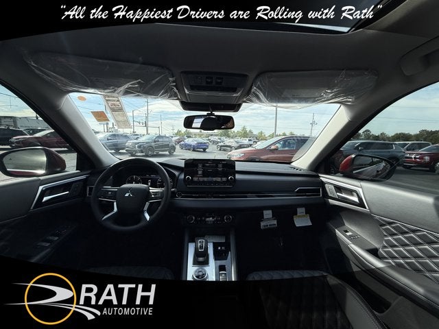 2025 Mitsubishi Outlander Plug-In Hybrid SEL